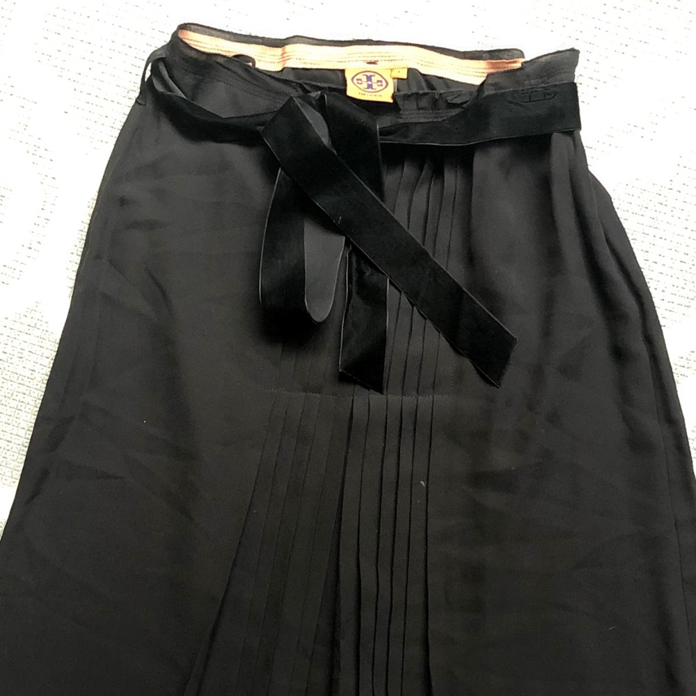 Tory Burch midi length, high-rise pleated skirt